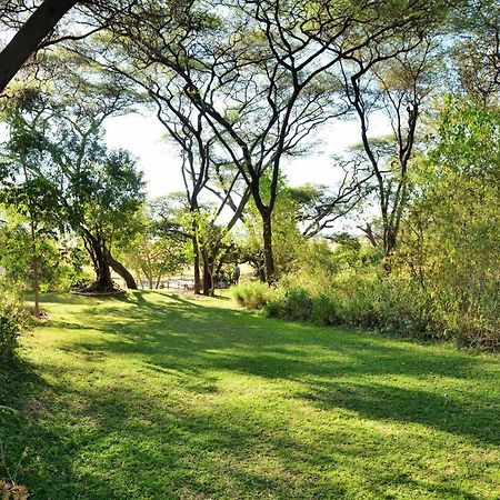 Muchenje self-catering Tents Exterior foto